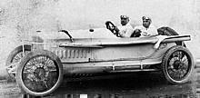 Targa Florio, Sizilien 2. April 1922: In diesem Rennen kam mit dem Mercedes 6/40/65 PS (4 Zylinder, Serienwagen bis 1.5 Liter mit Kompressor), erstmals ein Kompressortyp zum Einsatz.